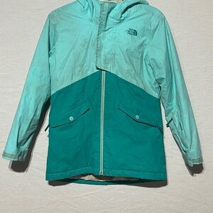 The North Face Green Two-Tone Waterproof Essential